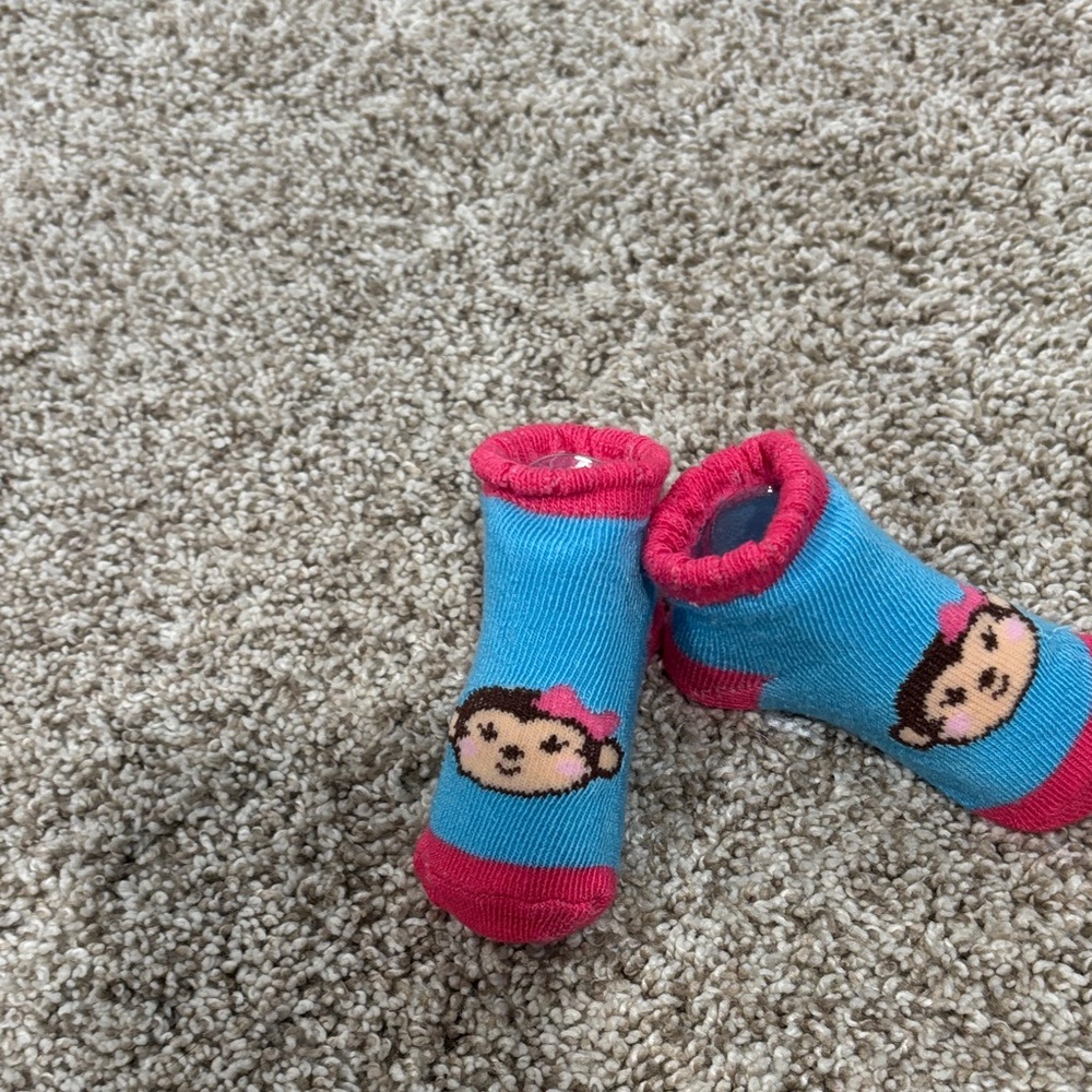 🟢10/$10 - Blue and Pink Baby Socks with Monkey Design